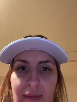 Sexy Bulgarian woman online show from April 18, 10:10 pm