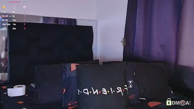 madisonwalkeeer online show from April 9, 6:36 pm