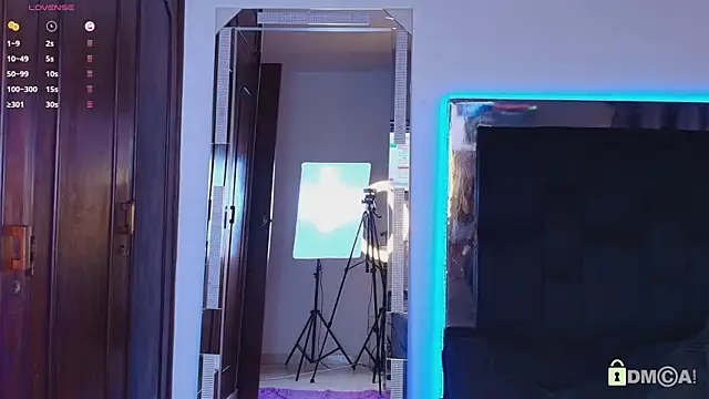 madisonwalkeeer online show from March 31, 11:40 pm