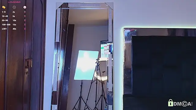 madisonwalkeeer online show from March 30, 10:33 pm