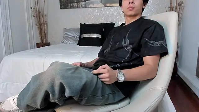 Tyler durten online show from September 18, 4:37 am