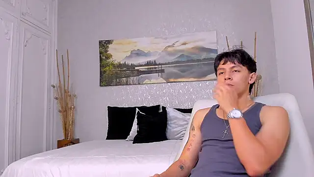 Tyler durten online show from September 28, 3:02 am