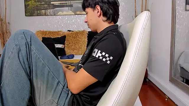 Tyler durten online show from November 4, 3:10 am