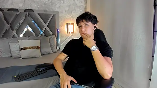 Tyler durten online show from October 4, 3:08 am