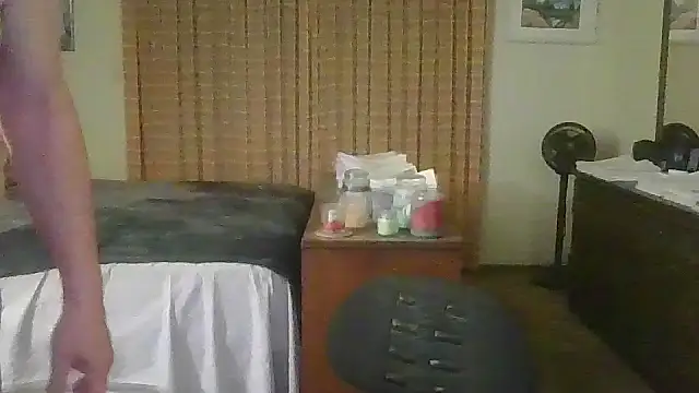 camminmichaellll online show from January 7, 1:43 am