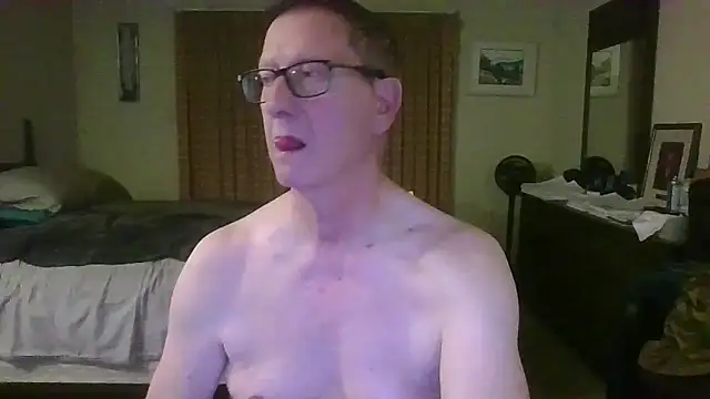 camminmichaellll online show from February 7, 3:47 am