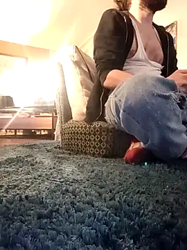 Titilouonlyf69 online show from December 18, 12:27 am