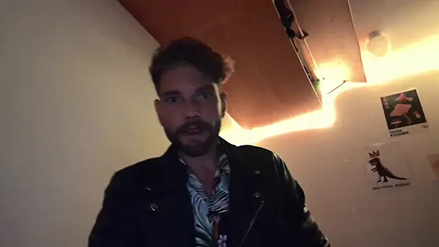 SweetBoyToy online show from September 18, 3:53 am