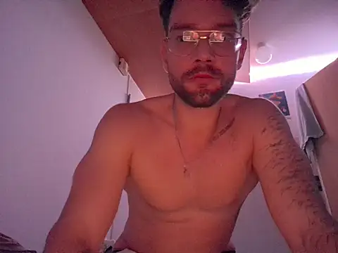 SweetBoyToy online show from September 12, 4:45 am