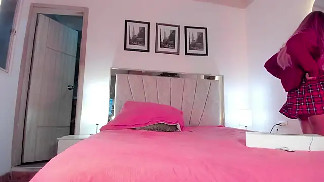 FuckingYoungs online show from November 11, 2:28 am