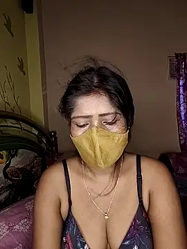 Love143A online show from April 13, 3:43 am