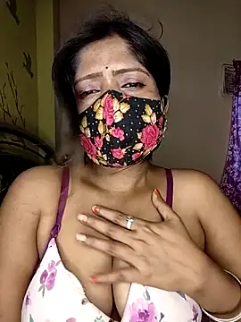 Love143A online show from March 20, 4:02 am