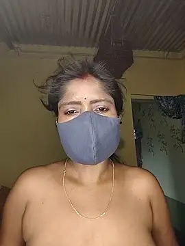 Love143A online show from July 17, 3:37 am