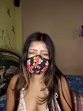 Love143A online show from March 16, 5:48 pm