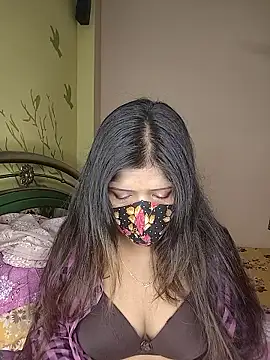 Snapshot of Love143A chatting on January 7, 9:47 am Love143A online show from January 7, 9:47 am