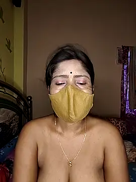 Love143A online show from April 15, 2:50 am