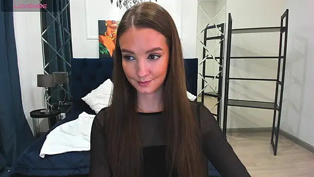 Snapshot of LoraSunnyy chatting on November 26, 8:25 am LoraSunnyy online show from November 26, 8:25 am