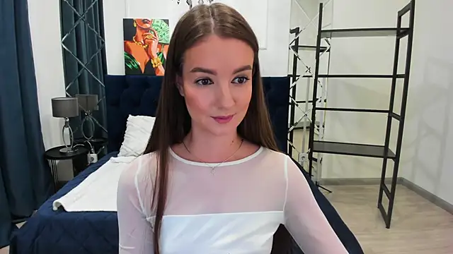 LoraSunnyy online show from May 7, 7:34 am