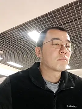 Snapshot of nnnnnan9527 chatting on February 4, 2:39 am nnnnnan9527 online show from February 4, 2:39 am