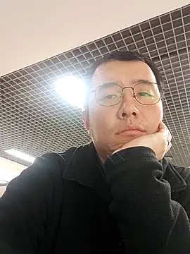 Snapshot of nnnnnan9527 chatting on March 5, 6:54 am nnnnnan9527 online show from March 5, 6:54 am