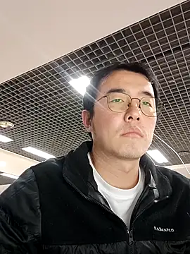 nnnnnan9527 online show from December 3, 6:57 am