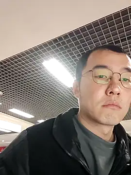 Snapshot of nnnnnan9527 chatting on February 6, 1:56 am nnnnnan9527 online show from February 6, 1:56 am