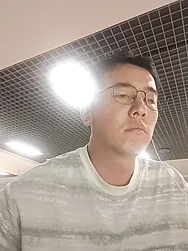 nnnnnan9527 online show from September 29, 7:04 am