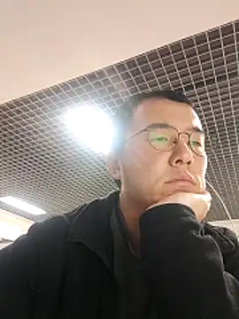 Snapshot of nnnnnan9527 chatting on February 28, 6:46 am nnnnnan9527 online show from February 28, 6:46 am