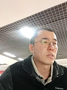 Snapshot of nnnnnan9527 chatting on January 12, 7:48 am nnnnnan9527 online show from January 12, 7:48 am