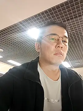 nnnnnan9527 online show from October 11, 7:42 am