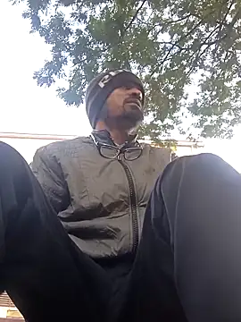 Snapshot of Mr_xxx007@xh chatting on November 29, 1:28 am Mr xxx007xh online show from November 29, 1:28 am