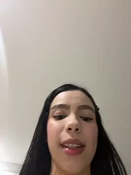 valentinagomez17 online show from February 21, 6:37 am