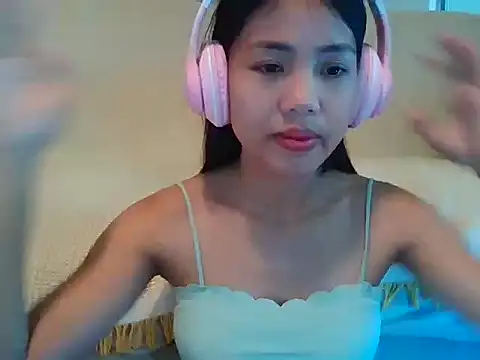 AnnewithanE online show from September 10, 3:16 am