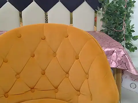 Its-ishikaa online show from November 1, 3:02 am