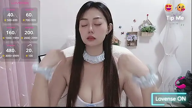 Abb-qiaoyi online show from December 4, 9:47 pm