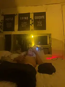 B3toBaby online show from January 13, 12:42 pm