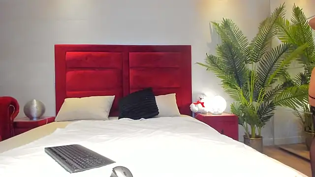 Angel  Vibe online show from May 28, 8:37 pm