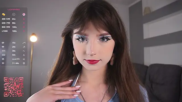 DreamyDaisy online show from October 12, 6:20 pm