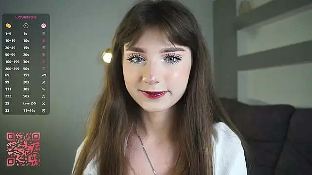 DreamyDaisy online show from September 27, 6:14 pm