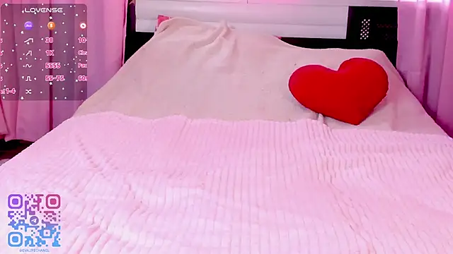 EvaJackson111 online show from March 24, 11:10 am