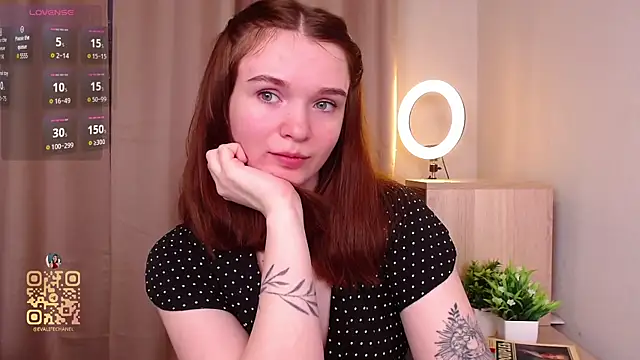 EvaJackson111 online show from November 15, 2:10 pm