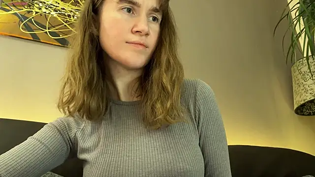 velina   online show from November 6, 6:12 pm