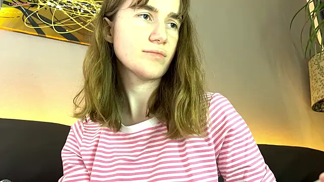 velina   online show from September 19, 8:13 pm