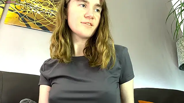 velina   online show from November 8, 6:55 pm