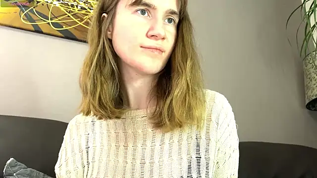 velina   online show from September 20, 7:30 pm