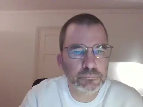 Snapshot of stallionrider88 chatting on February 20, 9:39 pm stallionrider88 online show from February 20, 9:39 pm