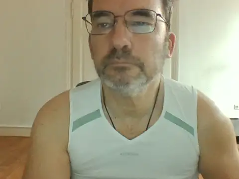 stallionrider88 online show from December 14, 1:49 pm