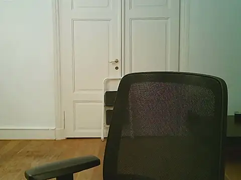 Snapshot of stallionrider88 chatting on February 22, 3:53 am stallionrider88 online show from February 22, 3:53 am