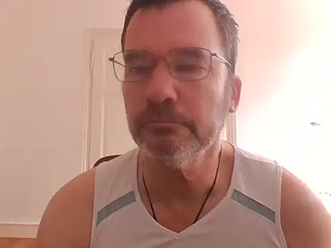 stallionrider88 online show from April 18, 11:01 am