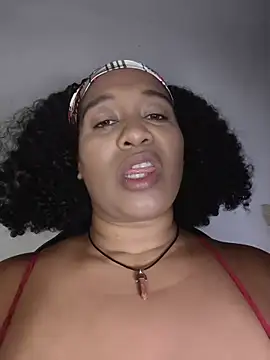 Snapshot of Yera_brown69 chatting on June 25, 1:58 am Yera brown69 online show from June 25, 1:58 am